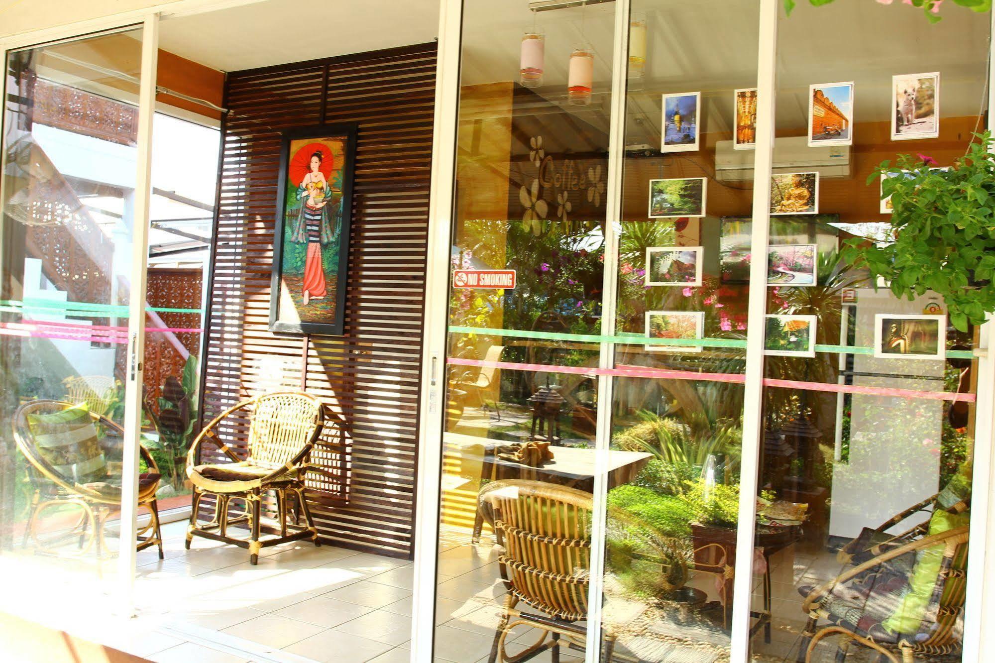 Grand Lanna Hotel Chiang Mai Exterior photo
